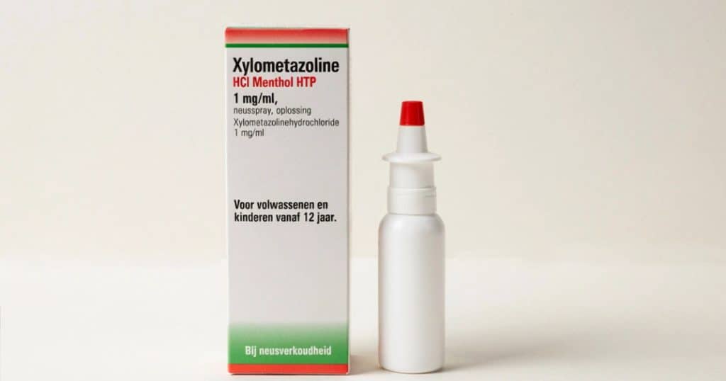 Xylometazoline neusspray: werking, dosering en veilig gebruik