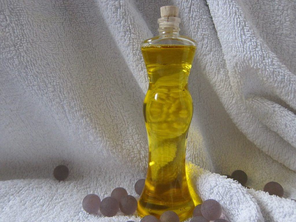 Genieten van je bad en douche met aangepaste badolie of gel