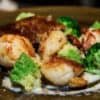 Kikkererwten met gebakken knolselderij en broccoli